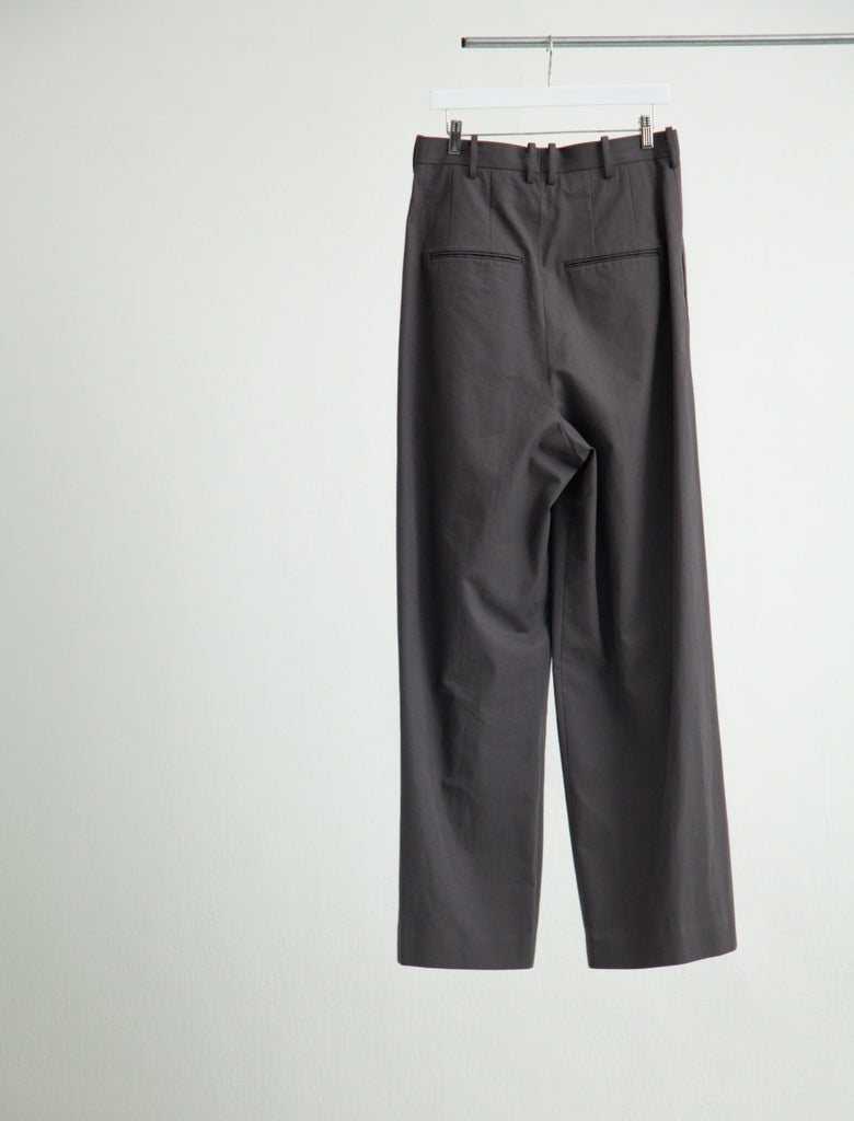 EIGHT TUCK HIGH WAIST TROUSERS