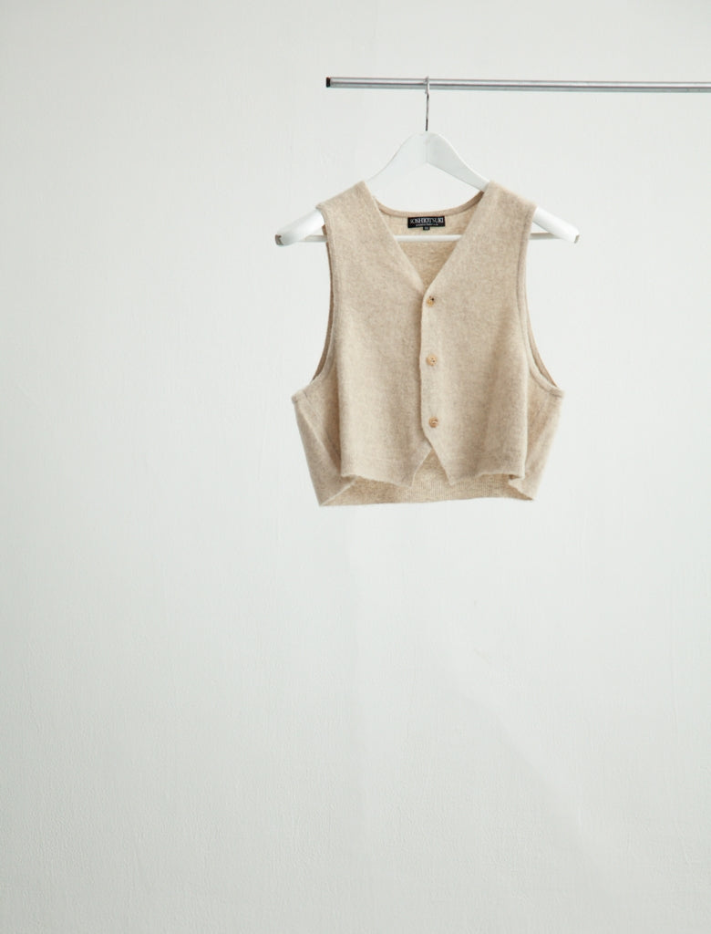 KNIT GILET