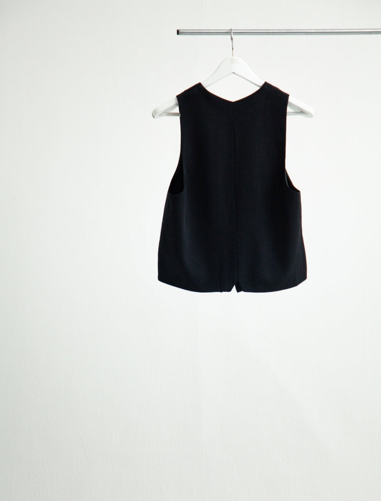 LAST BUTTON VEST