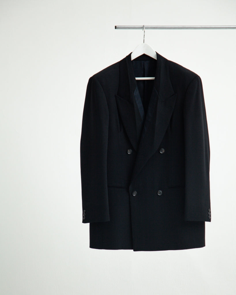 INSIDE LAPEL JACKET