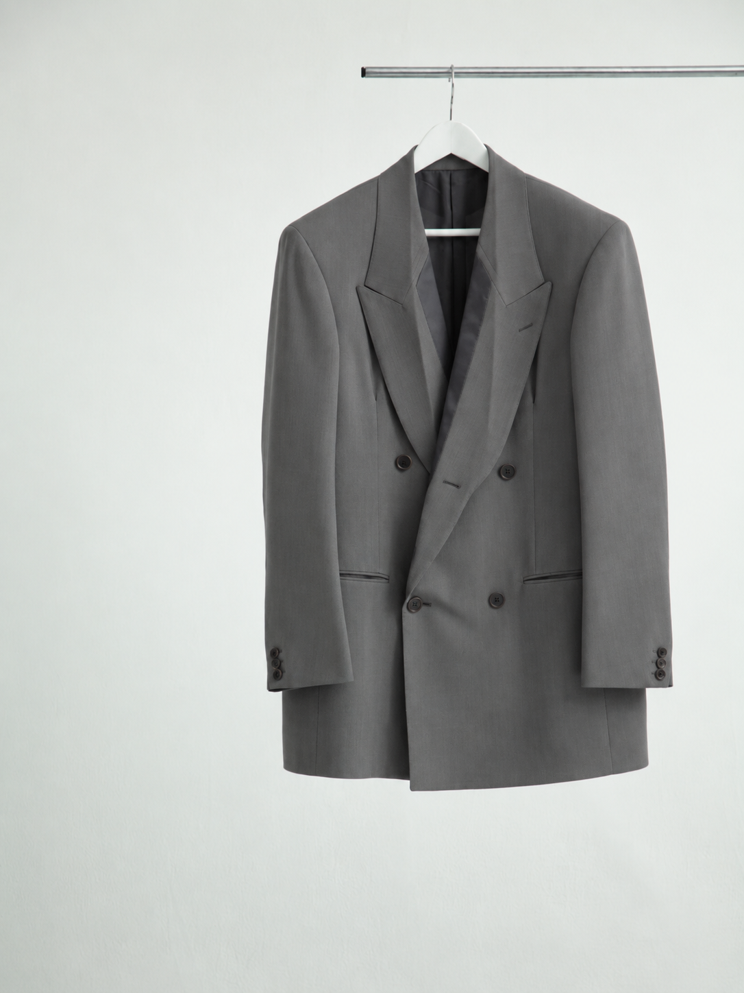 INSIDE LAPEL JACKET