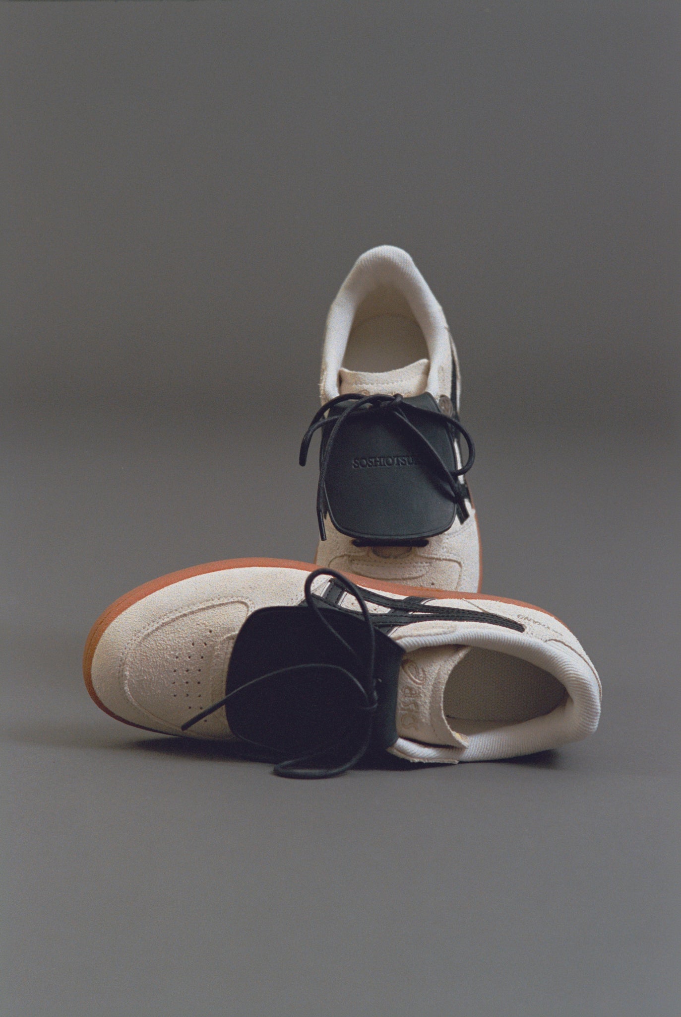 ASICS SKYHAND