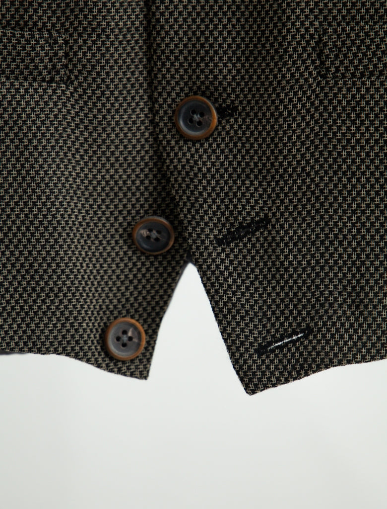 LAST BUTTON VEST