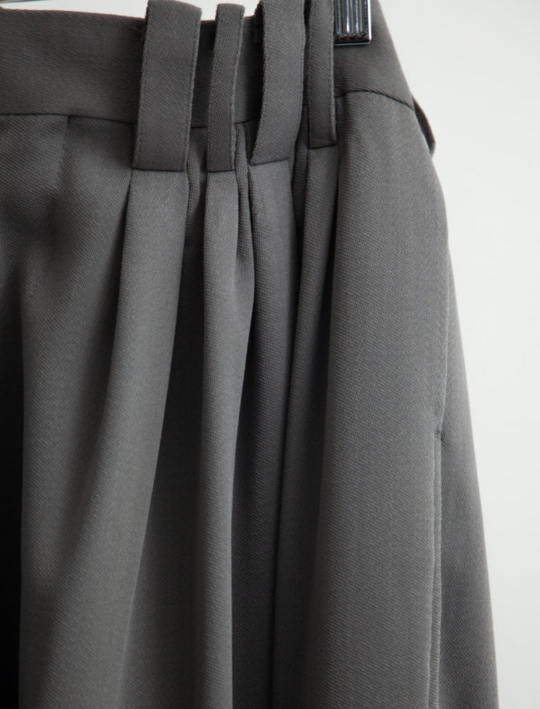 EIGHT TUCK HIGH WAIST TROUSERS