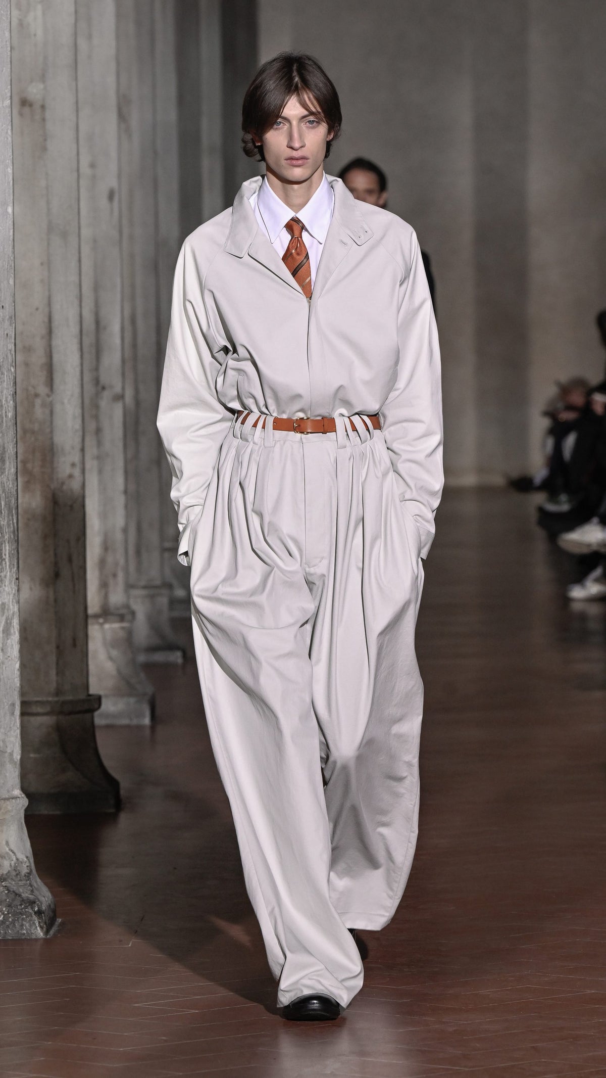 LOOK ITEM 11